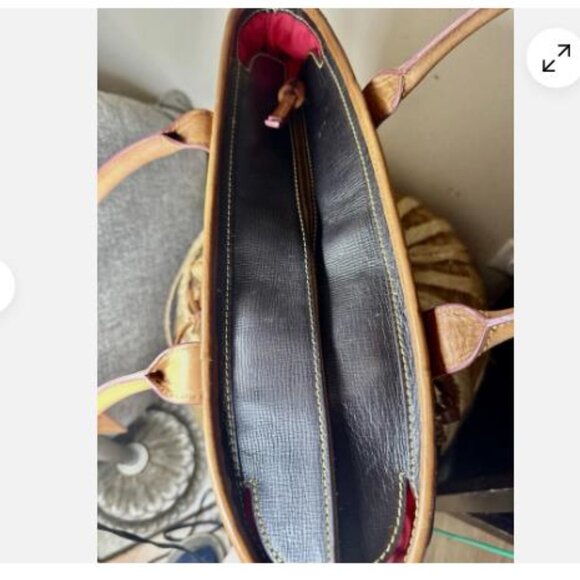 Dooney & Bourke Saffiano Tassel Bucket Tote Bag Black Tan Trim satchel Fast Ship - Picture 6 of 12